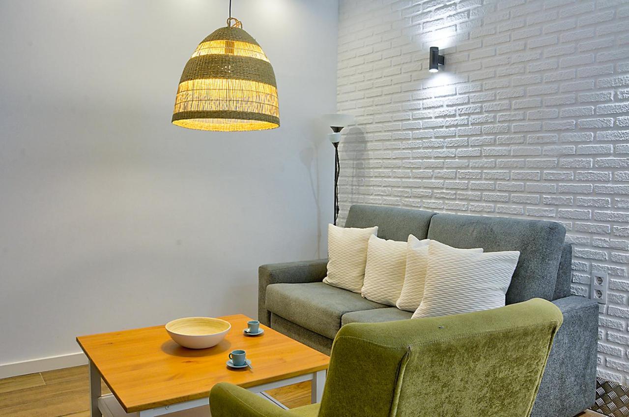 Apartsuite B&R Triana Arellano Séville Extérieur photo