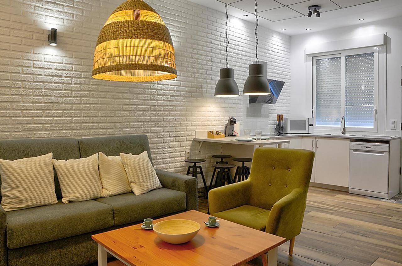 Apartsuite B&R Triana Arellano Séville Extérieur photo