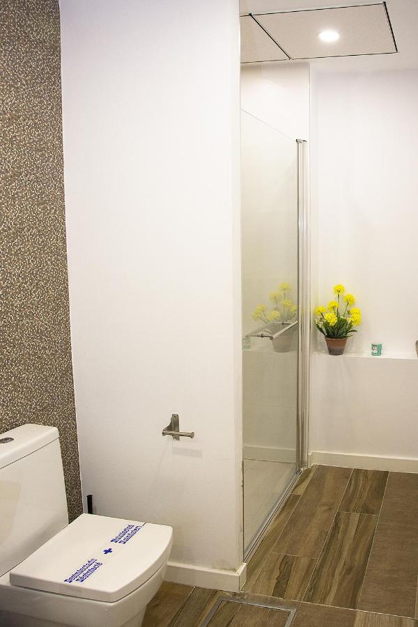 Apartsuite B&R Triana Arellano Séville Extérieur photo